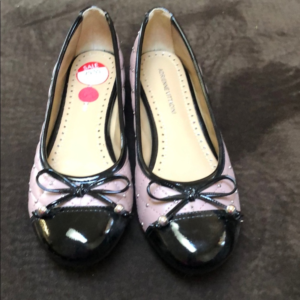 Adrienne Vittadini pink and black ballet flats